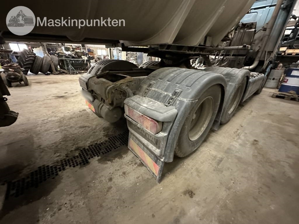 Влекач Scania R 560 gödseltrailer: снимка 7