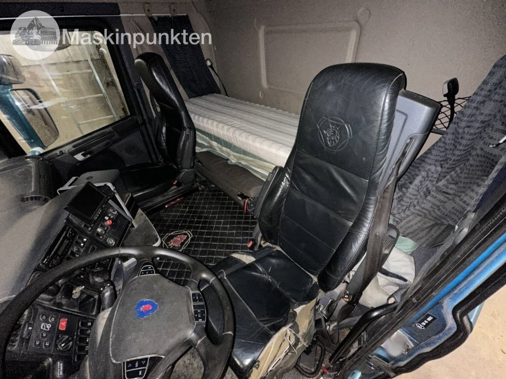 Влекач Scania R 560 gödseltrailer: снимка 15