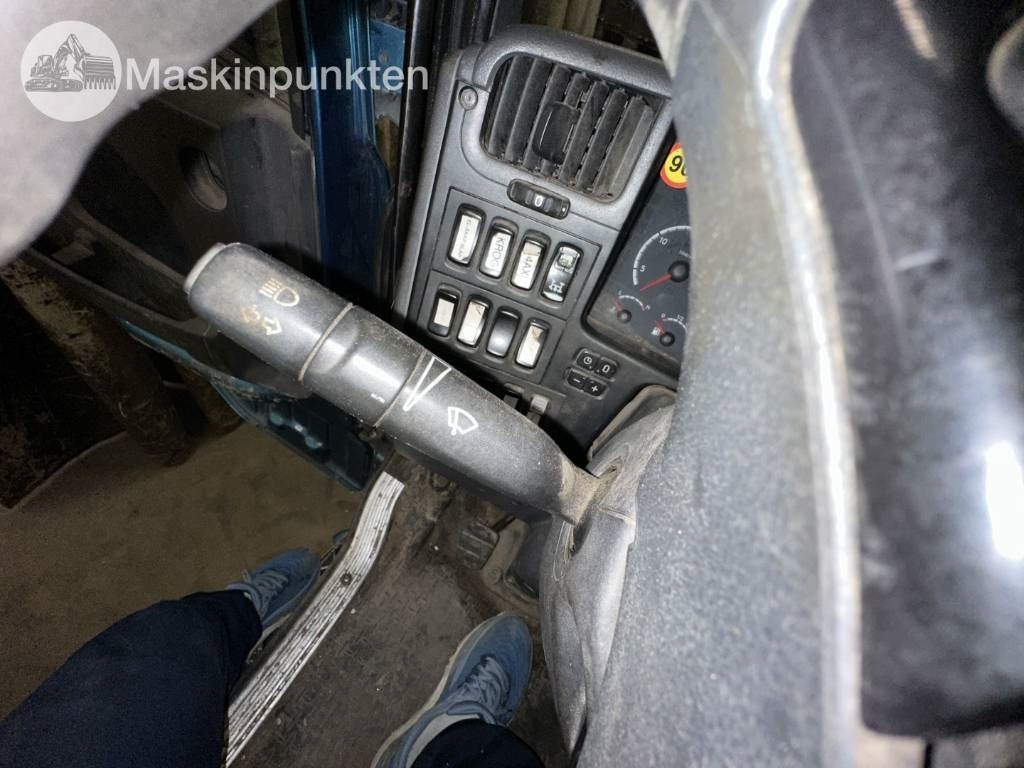 Влекач Scania R 560 gödseltrailer: снимка 23