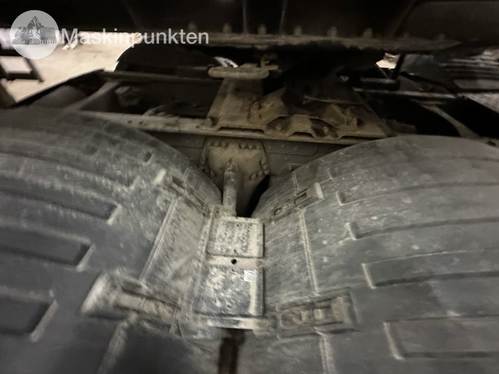 Влекач Scania R 560 gödseltrailer: снимка 47