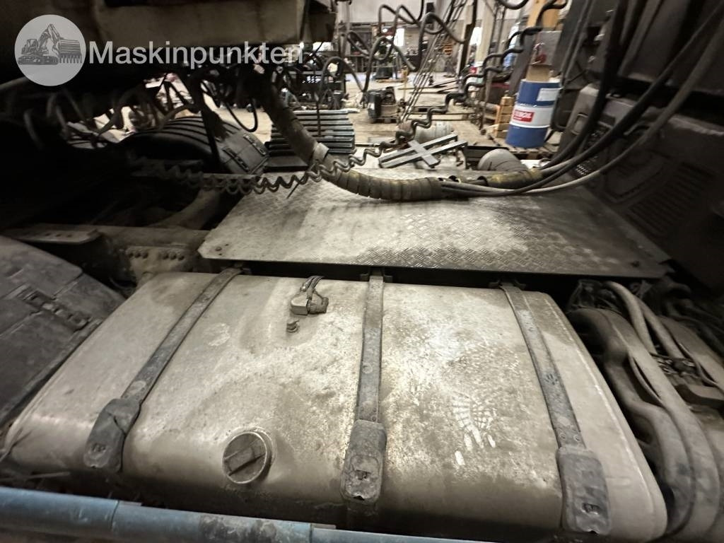 Влекач Scania R 560 gödseltrailer: снимка 44