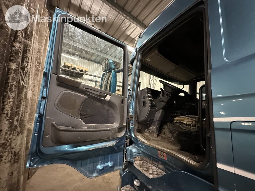 Влекач Scania R 560 gödseltrailer: снимка 11