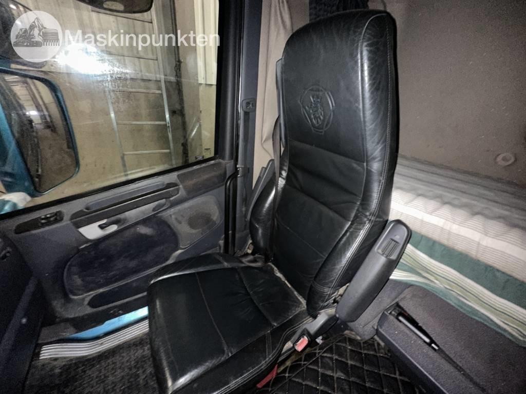 Влекач Scania R 560 gödseltrailer: снимка 28