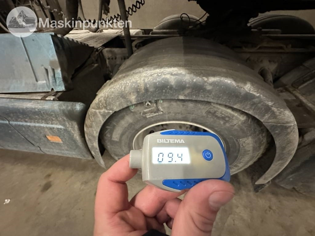 Влекач Scania R 560 gödseltrailer: снимка 34