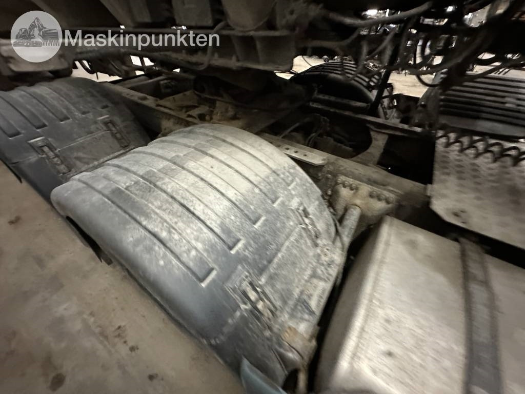 Влекач Scania R 560 gödseltrailer: снимка 46