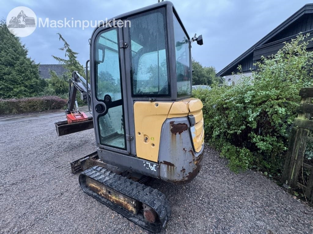 Volvo EC 18 C - Мини багер: снимка 2 Volvo EC 18 C - Мини багер: снимка 2