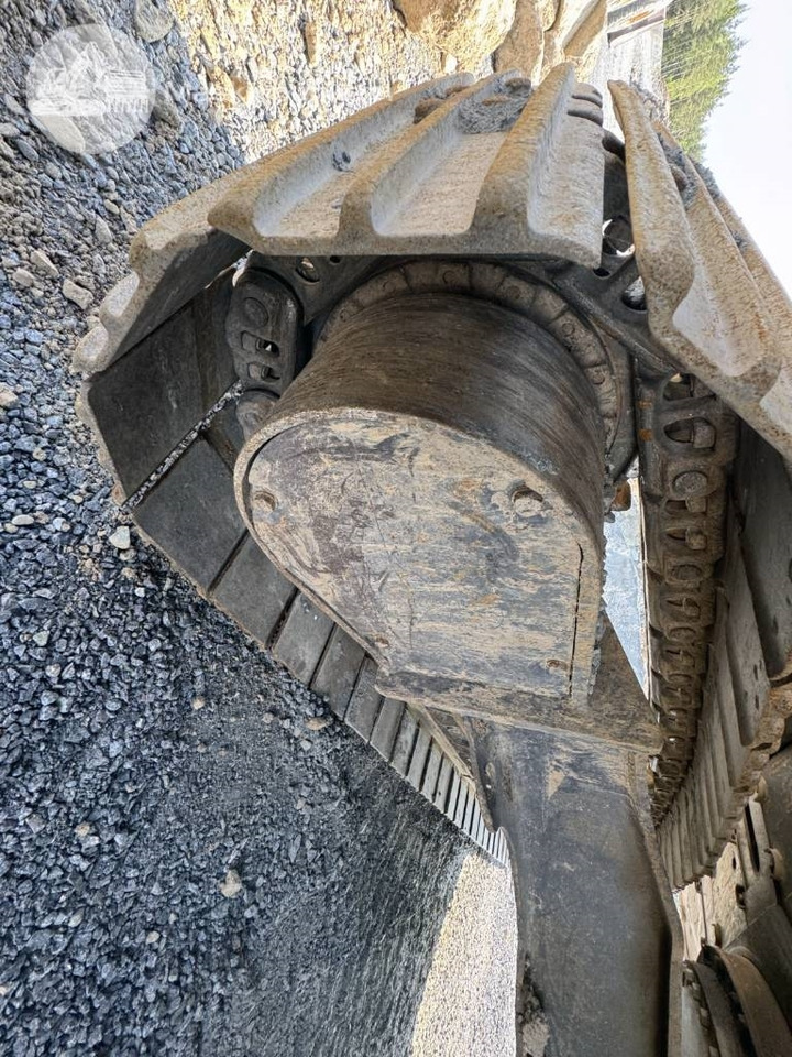 Верижен багер Volvo EC 250 E N L: снимка 15