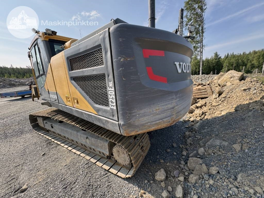 Volvo EC 250 E N L - Верижен багер: снимка 3 Volvo EC 250 E N L - Верижен багер: снимка 3
