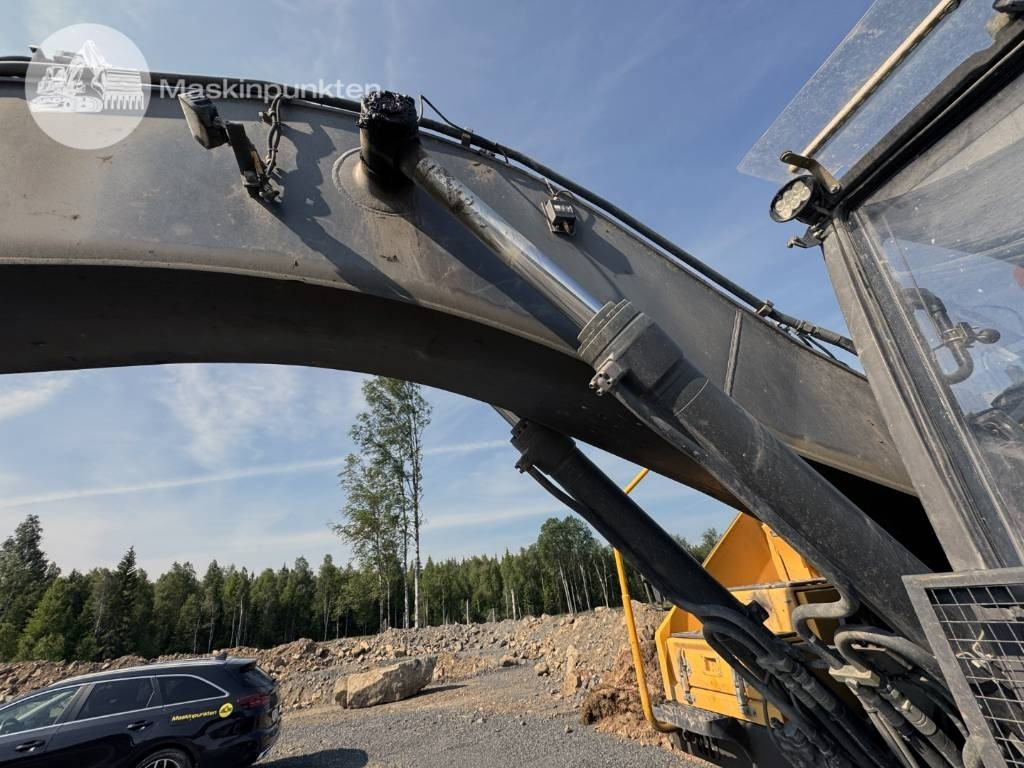Верижен багер Volvo EC 250 E N L: снимка 38