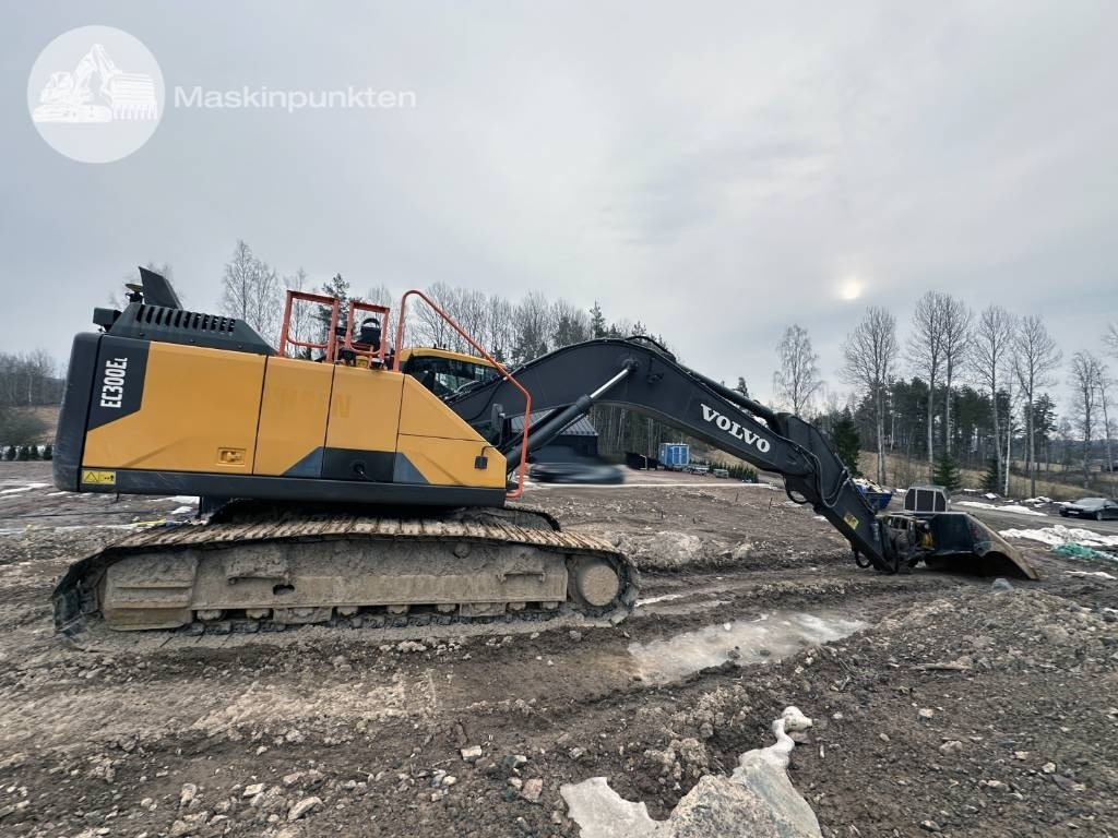 Volvo EC 300 EL - Верижен багер: снимка 5 Volvo EC 300 EL - Верижен багер: снимка 5