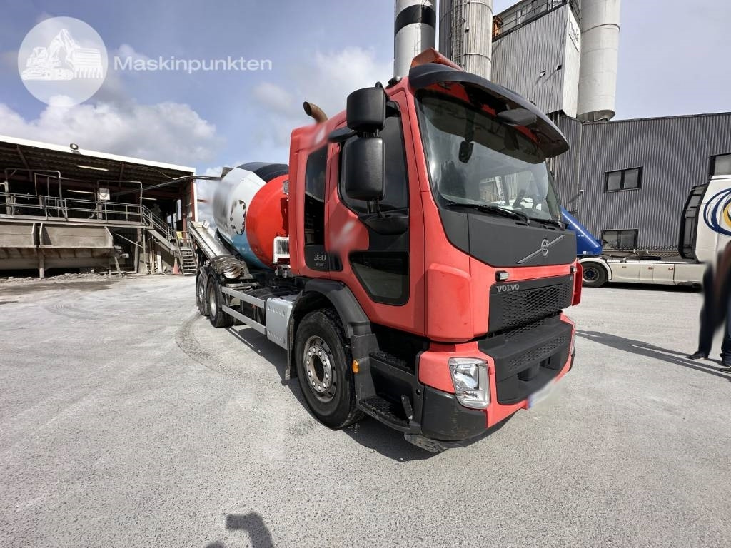 Volvo FE 320 - Бетоновоз: снимка 4 Volvo FE 320 - Бетоновоз: снимка 4