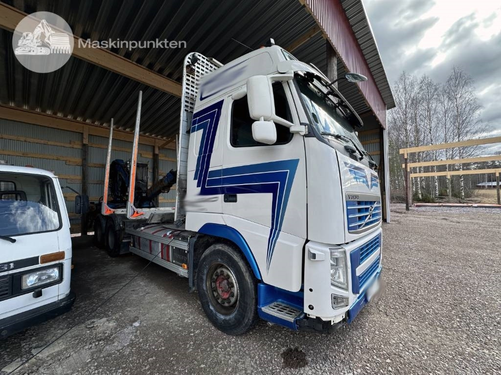 Volvo FH 12 540 - Камион за дърва: снимка 2 Volvo FH 12 540 - Камион за дърва: снимка 2
