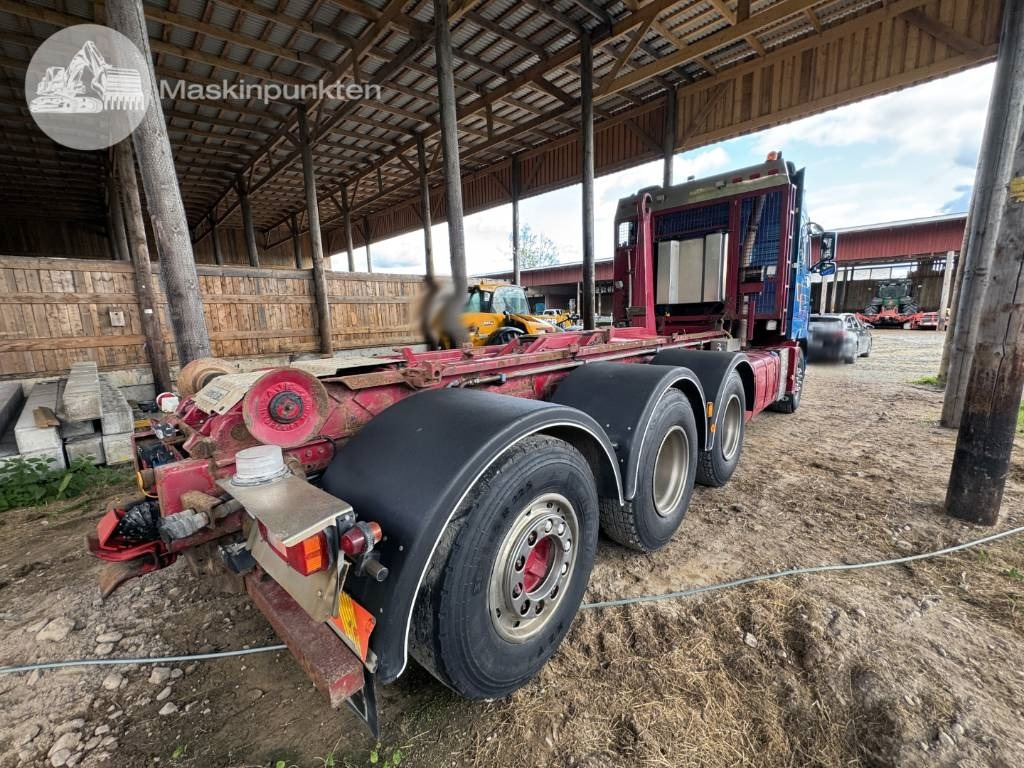 Volvo FH 16 550 - Мултилифт с кука камион: снимка 4 Volvo FH 16 550 - Мултилифт с кука камион: снимка 4