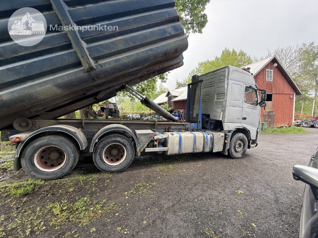 Volvo FH 16 660 - Мултилифт с кука камион: снимка 4 Volvo FH 16 660 - Мултилифт с кука камион: снимка 4
