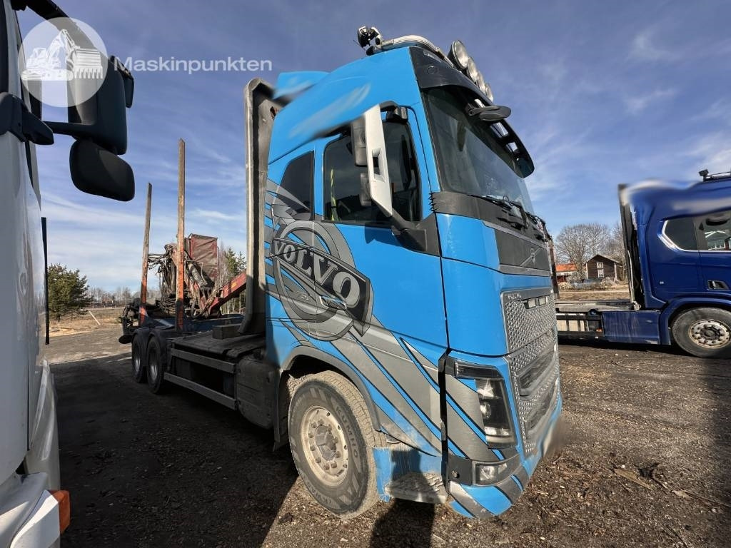 Volvo FH 16 750 - Камион за дърва: снимка 1 Volvo FH 16 750 - Камион за дърва: снимка 1