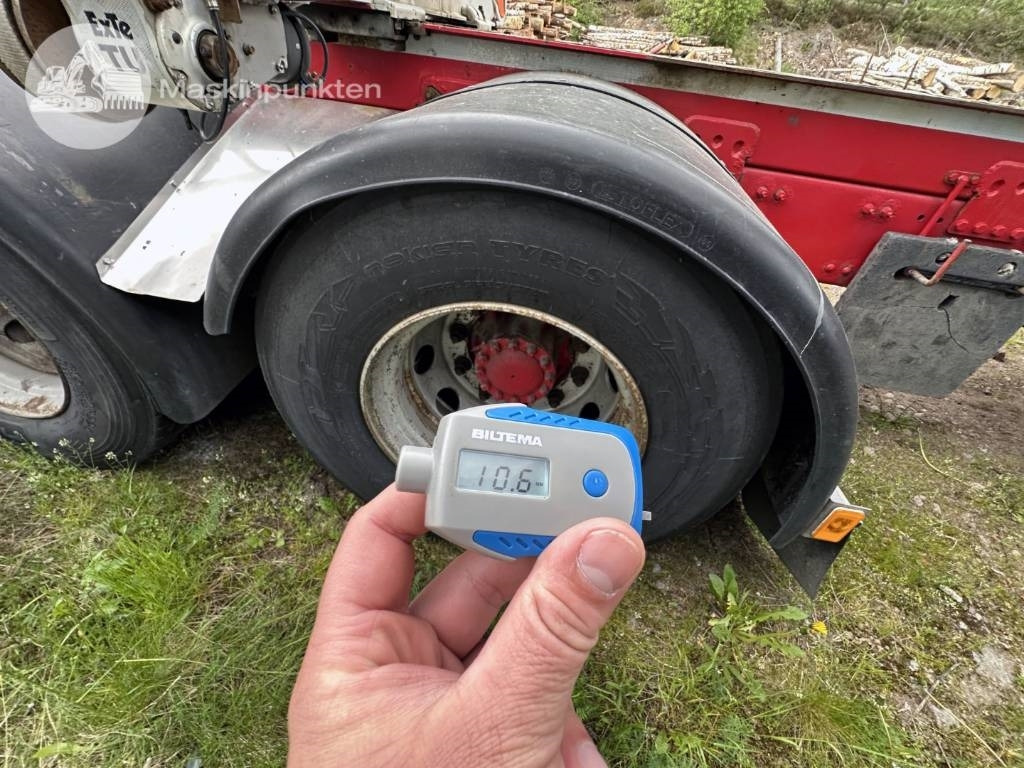 Камион за дърва Volvo FH 16 750: снимка 15