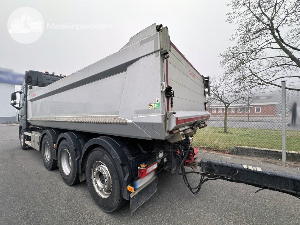 Volvo FH 16 750 - Самосвал камион: снимка 2 Volvo FH 16 750 - Самосвал камион: снимка 2