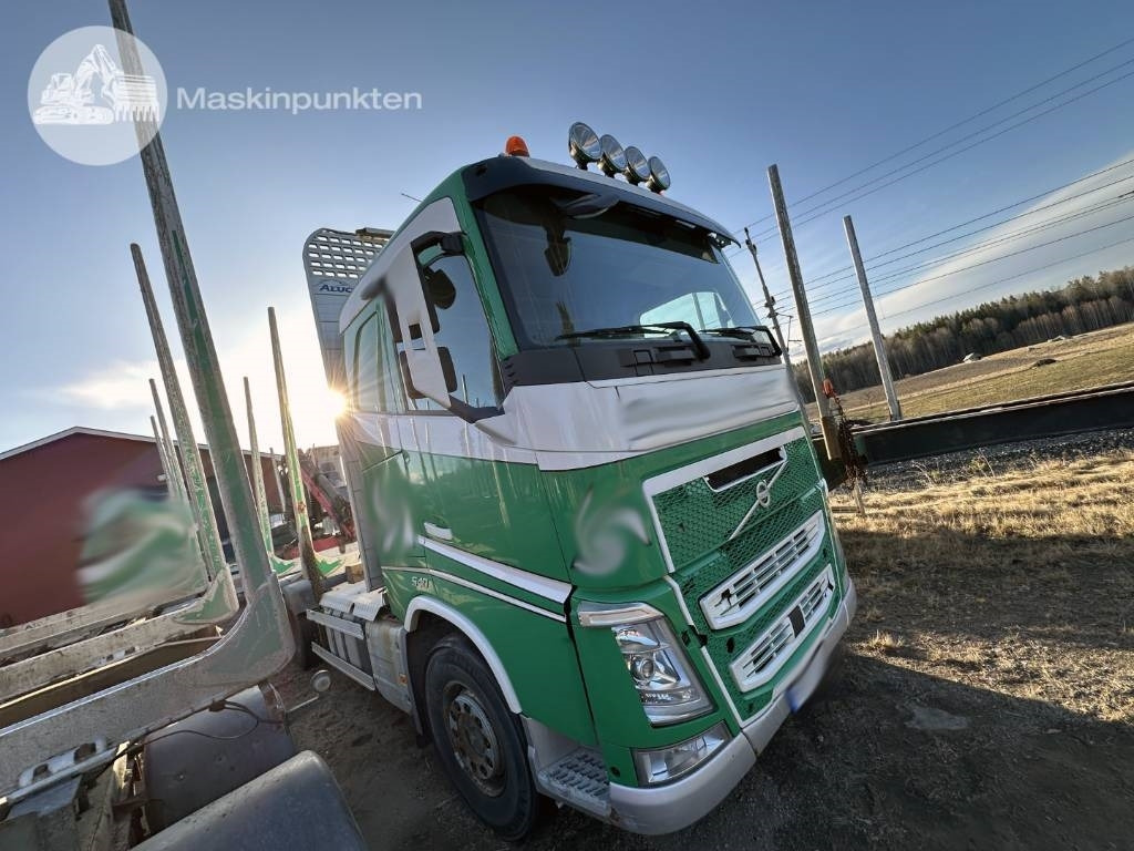 Volvo FH 540 - Камион за дърва: снимка 1 Volvo FH 540 - Камион за дърва: снимка 1