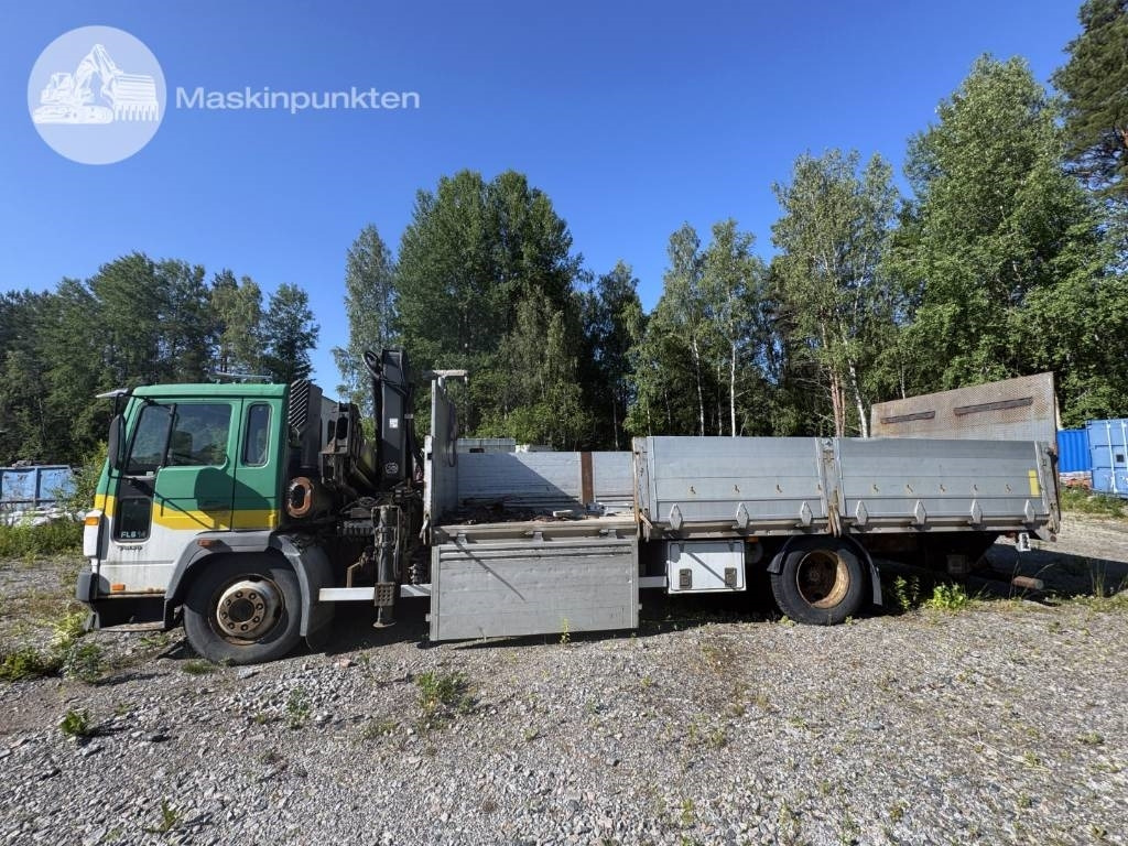 Volvo FL 614 - Камион с кран: снимка 2 Volvo FL 614 - Камион с кран: снимка 2