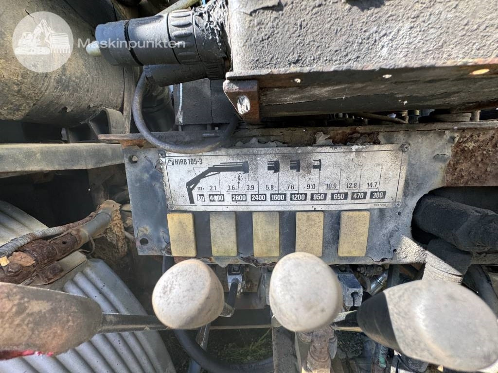 Камион с кран Volvo FL 614: снимка 41