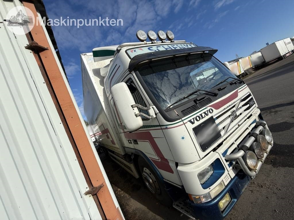 Volvo FM 12 - Камион фургон: снимка 3 Volvo FM 12 - Камион фургон: снимка 3