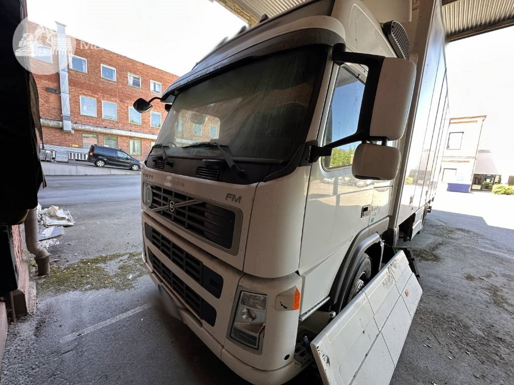 Volvo FM 300 - Камион фургон: снимка 3 Volvo FM 300 - Камион фургон: снимка 3