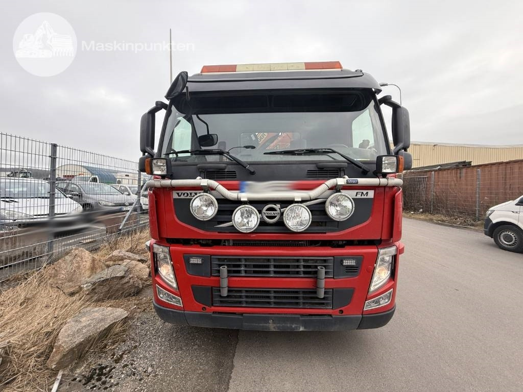 Volvo FM 370 - Камион с кран: снимка 4 Volvo FM 370 - Камион с кран: снимка 4