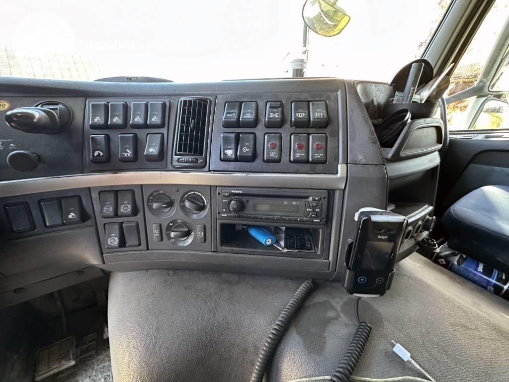 Самосвал камион Volvo FM 440 LAXO: снимка 26