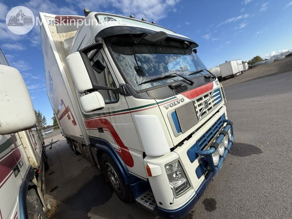 Volvo FM 440 - Камион фургон: снимка 3 Volvo FM 440 - Камион фургон: снимка 3