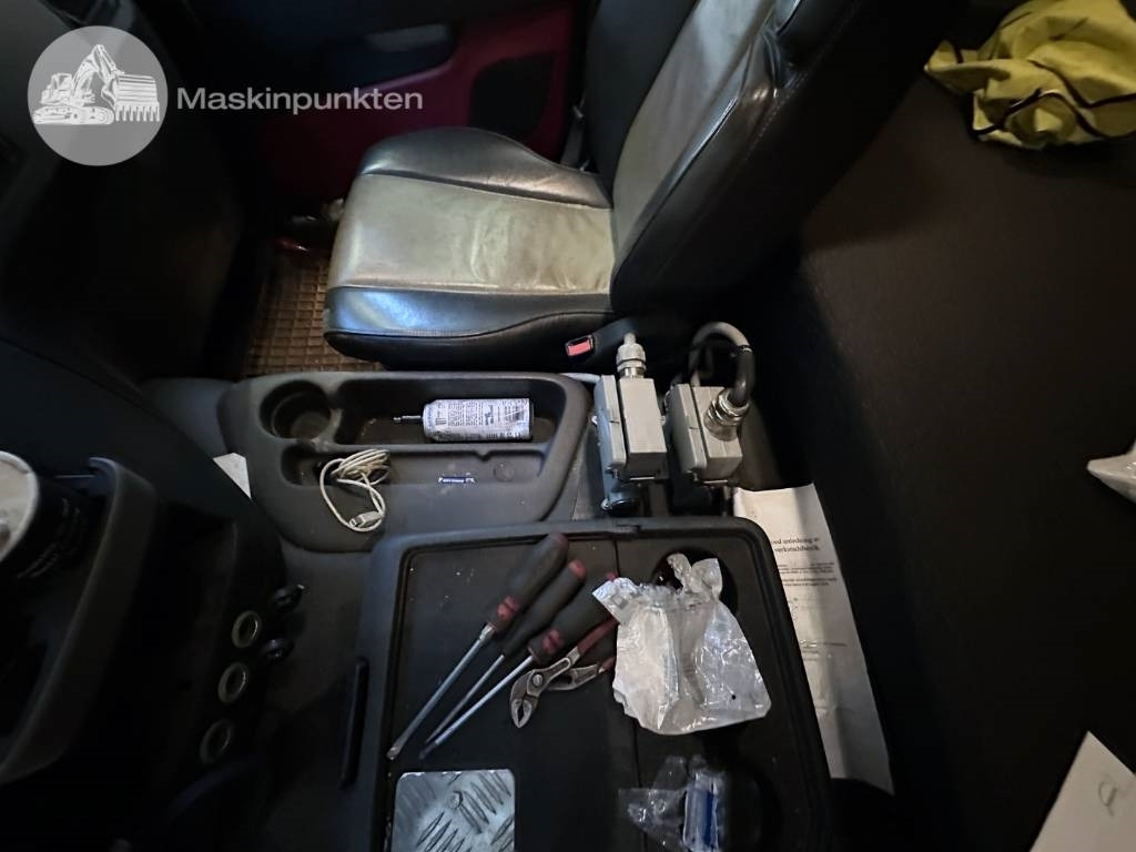 Контейнеровоз/ Сменна каросерия камион Volvo FM 460 LAXO TMA: снимка 28