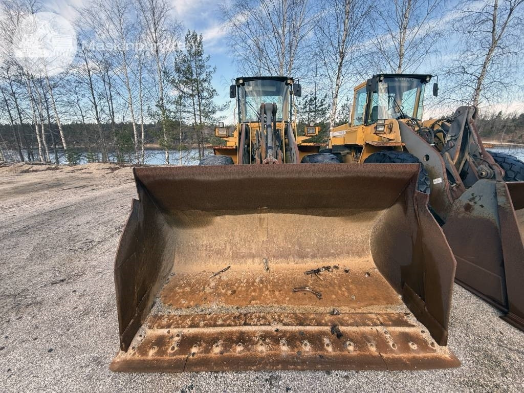 Volvo L 120 C - Колесен товарач: снимка 4 Volvo L 120 C - Колесен товарач: снимка 4