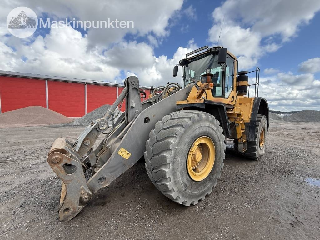 Volvo L 150 F - Колесен товарач: снимка 1 Volvo L 150 F - Колесен товарач: снимка 1
