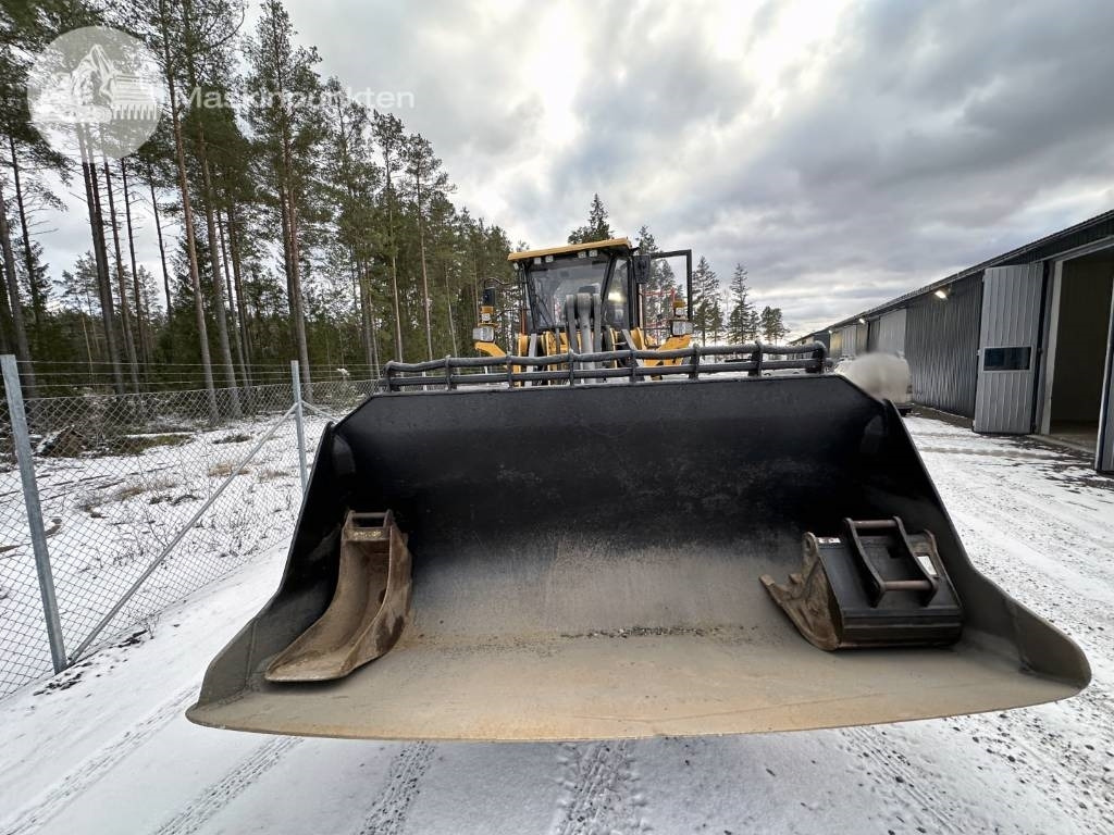 Volvo L 180 H - Колесен товарач: снимка 3 Volvo L 180 H - Колесен товарач: снимка 3