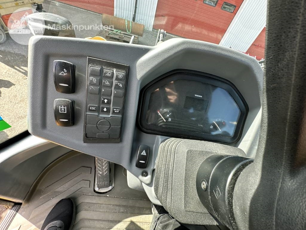 Колесен товарач Volvo L 35 G: снимка 46
