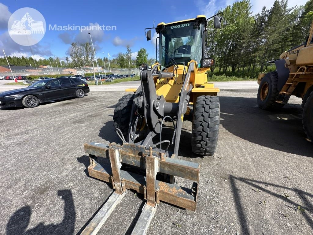 Volvo L 35 G - Колесен товарач: снимка 3 Volvo L 35 G - Колесен товарач: снимка 3