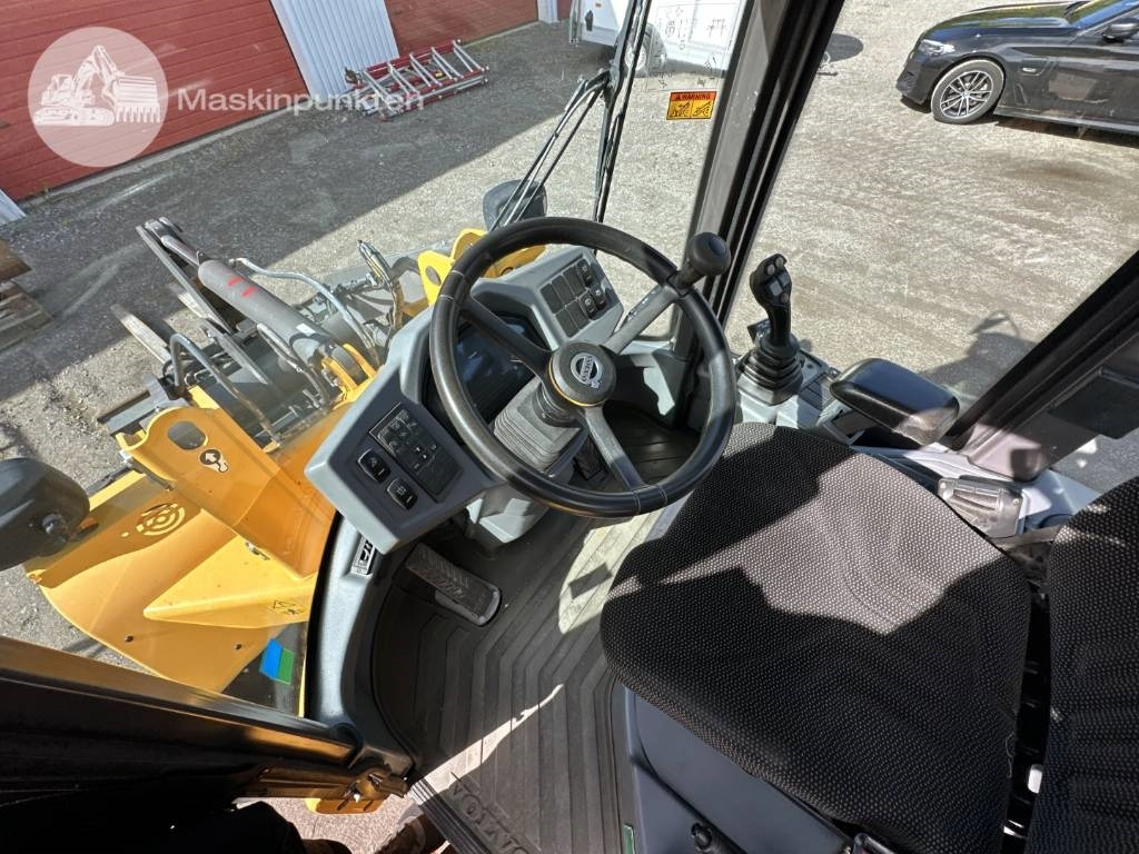 Колесен товарач Volvo L 35 G: снимка 44