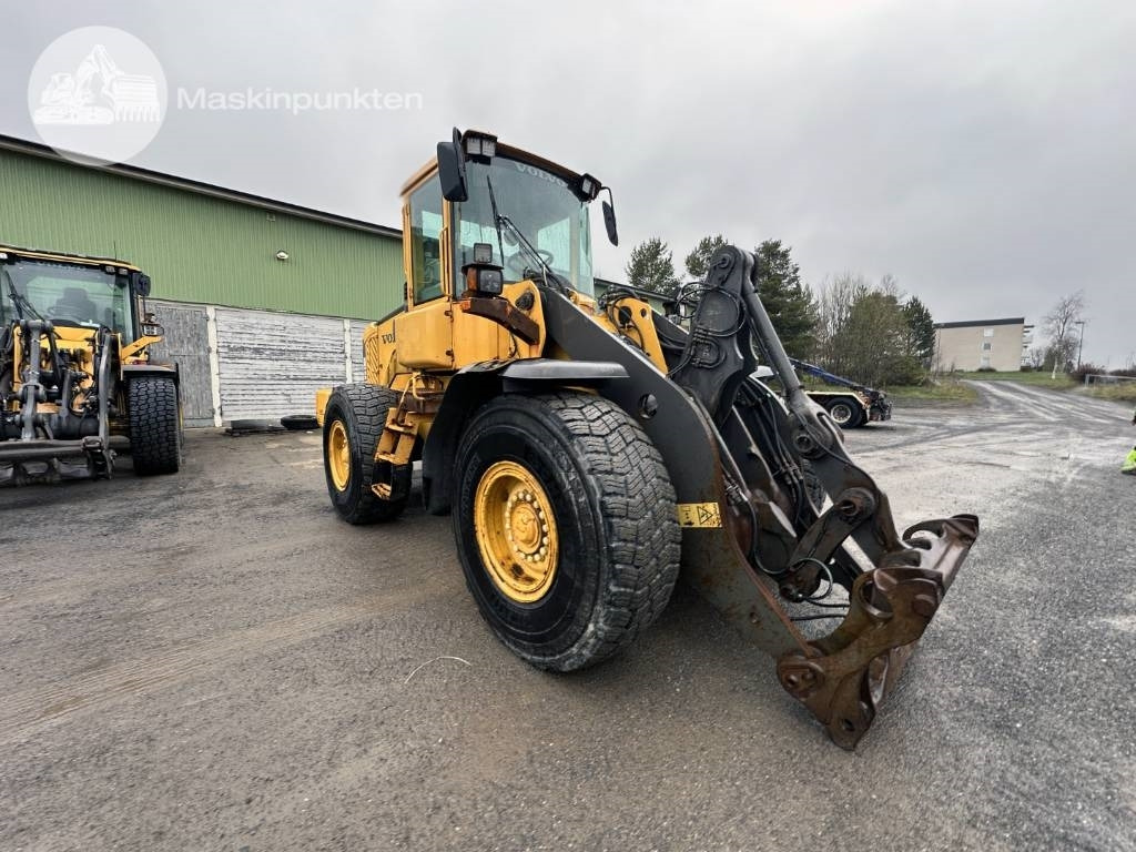 Volvo L 90 E - Колесен товарач: снимка 4 Volvo L 90 E - Колесен товарач: снимка 4