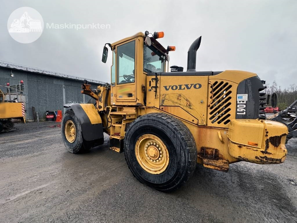 Volvo L 90 E - Колесен товарач: снимка 1 Volvo L 90 E - Колесен товарач: снимка 1