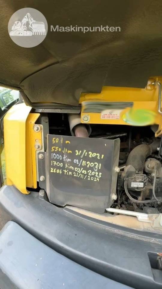 Yanmar SV 100-2 - Мини багер: снимка 4 Yanmar SV 100-2 - Мини багер: снимка 4