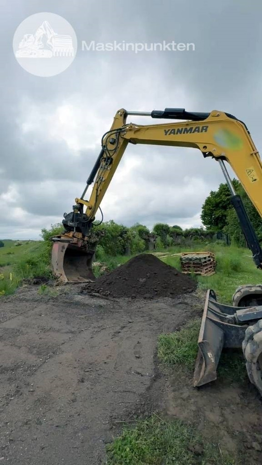 Yanmar SV 100-2 - Мини багер: снимка 3 Yanmar SV 100-2 - Мини багер: снимка 3