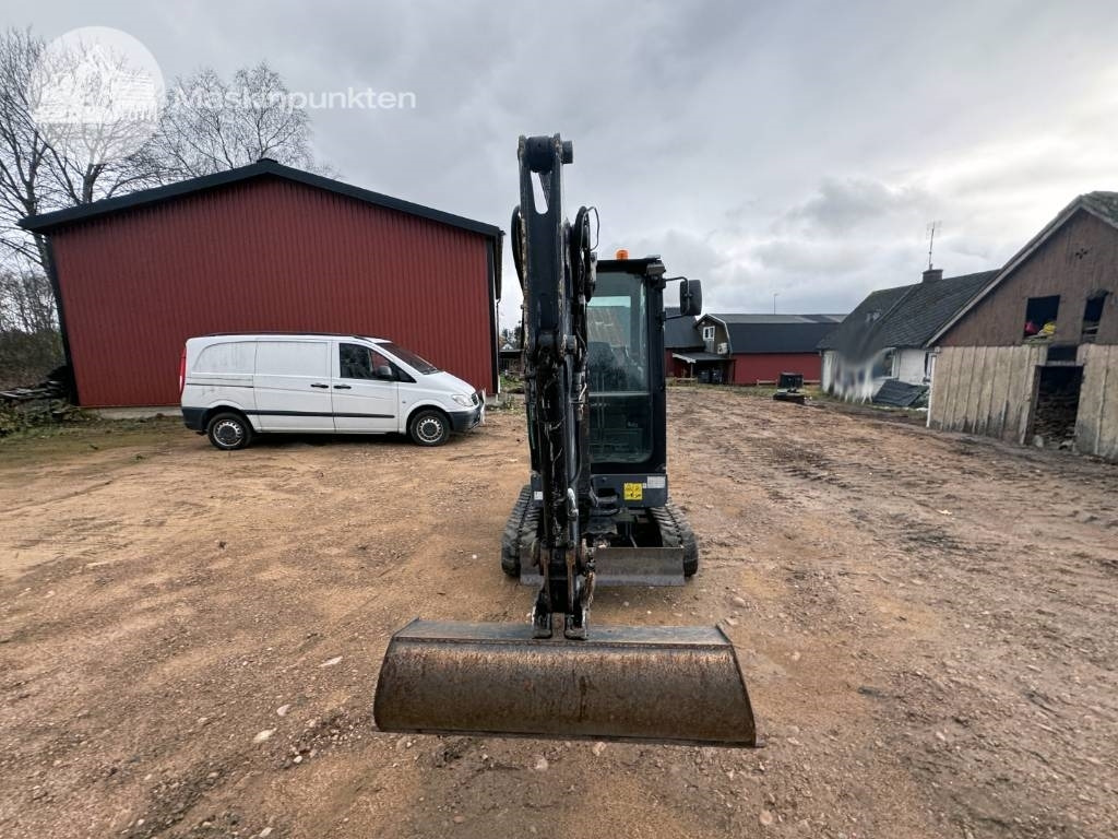 Лизинг на Yanmar TC 22 Yanmar TC 22: снимка 7 Лизинг на Yanmar TC 22 Yanmar TC 22: снимка 7