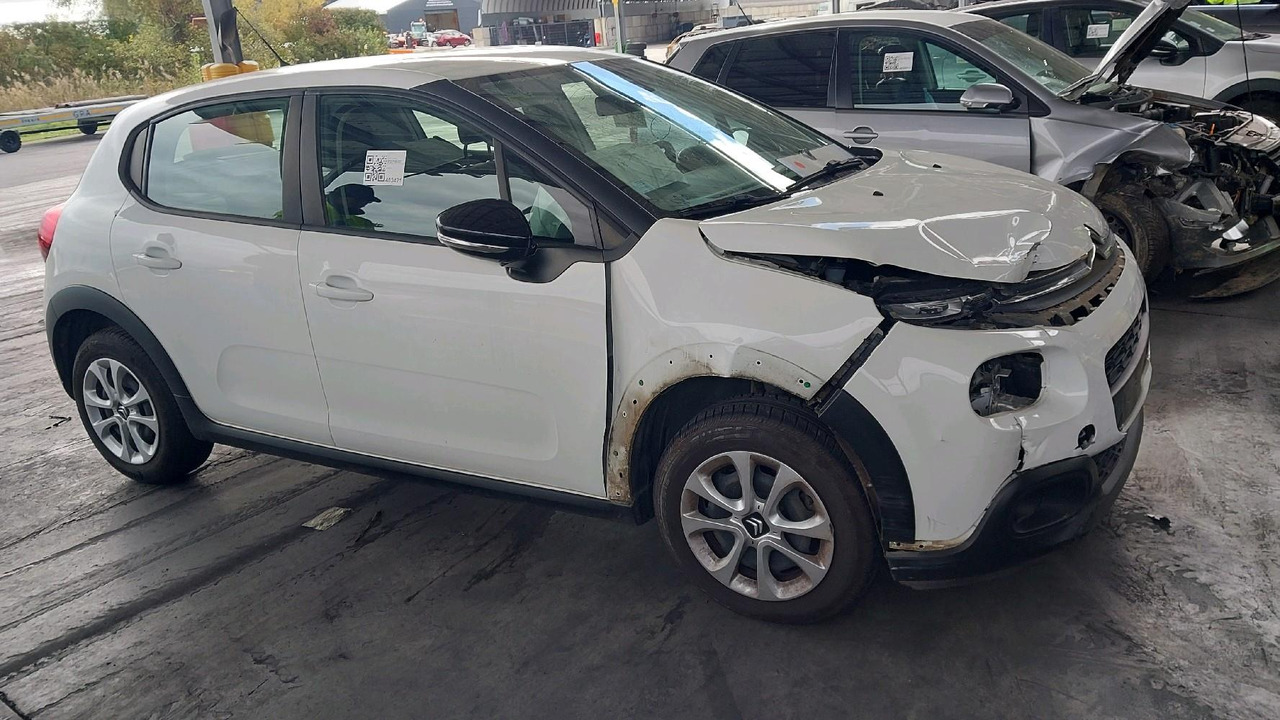 CITROEN C3 III 1.2 PURETECH 83 FEEL - Лек автомобил: снимка 3 CITROEN C3 III 1.2 PURETECH 83 FEEL - Лек автомобил: снимка 3