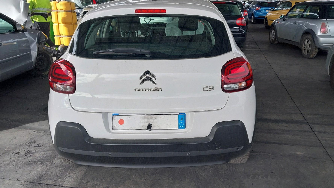CITROEN C3 III 1.2 PURETECH 83 FEEL - Друга техника: снимка 5 CITROEN C3 III 1.2 PURETECH 83 FEEL - Друга техника: снимка 5