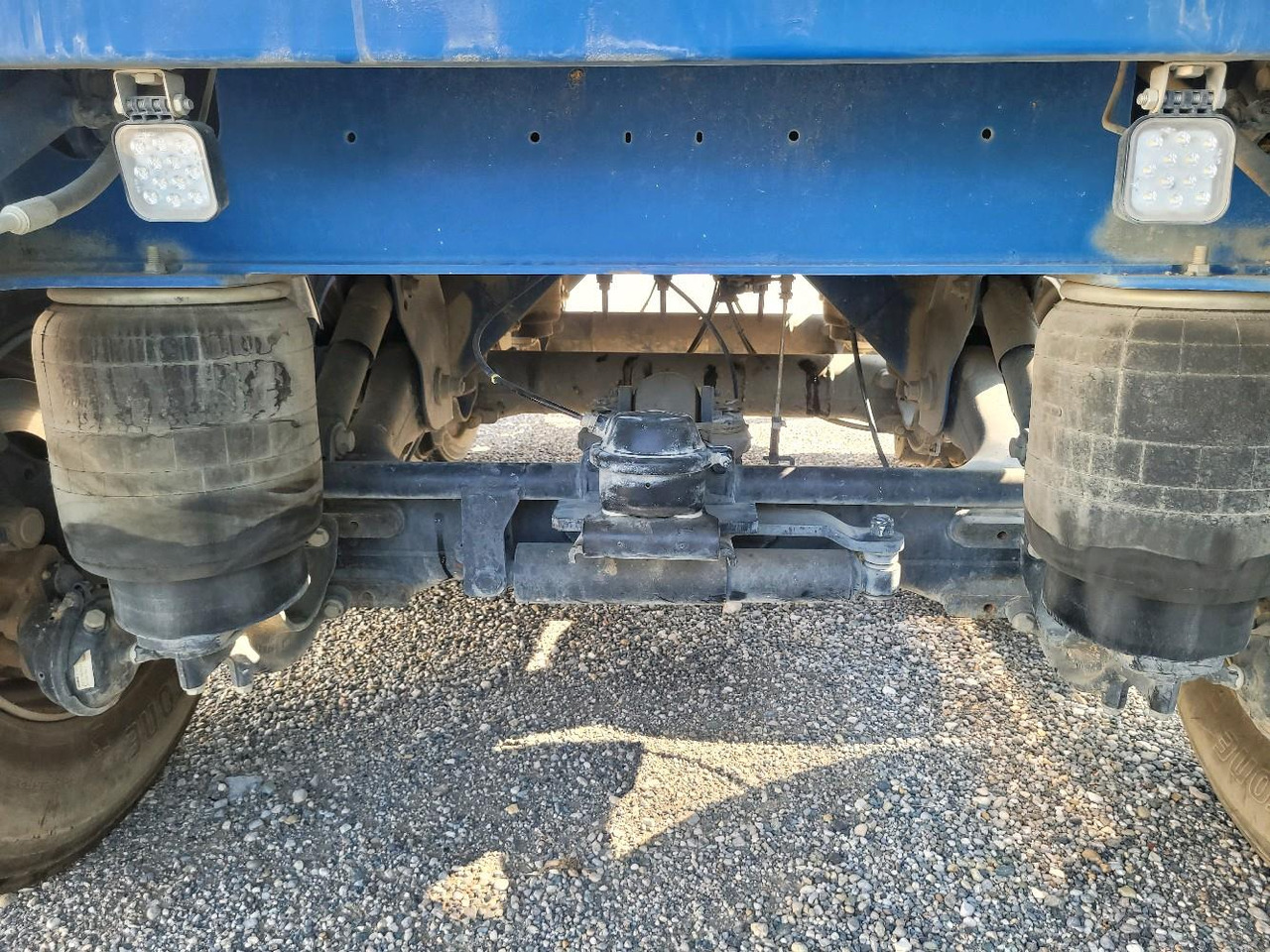 Самосвал полуремарке FRUEHAUF BENNE TP FST4FC: снимка 17