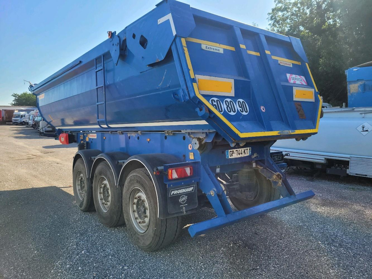 Самосвал полуремарке FRUEHAUF BENNE TP FST4FC: снимка 7