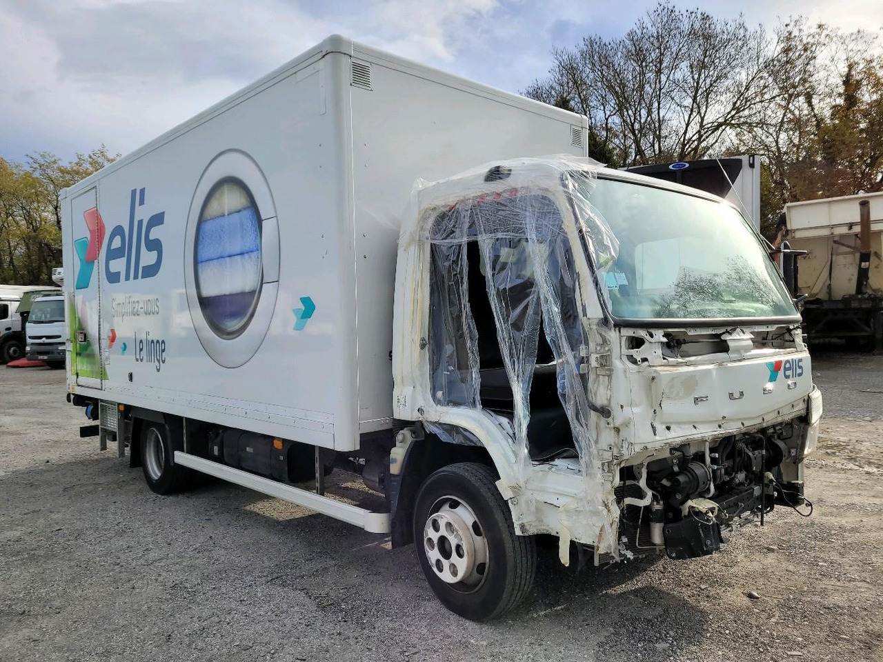 FUSO CANTER 7C15 - Камион фургон: снимка 1 FUSO CANTER 7C15 - Камион фургон: снимка 1