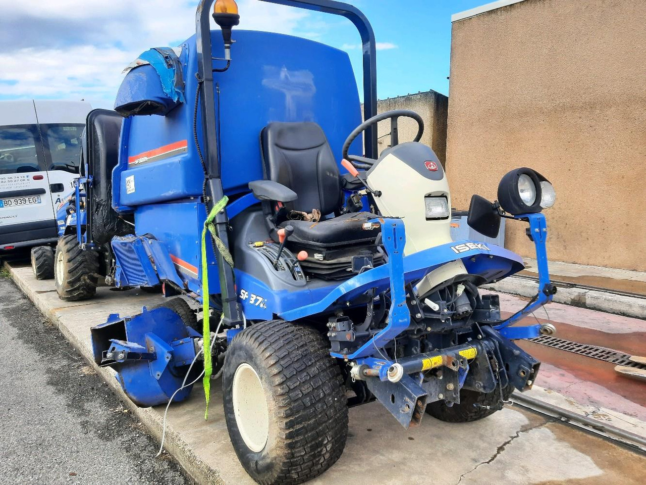 ISEKI SF370 - Косачка за трева: снимка 1 ISEKI SF370 - Косачка за трева: снимка 1