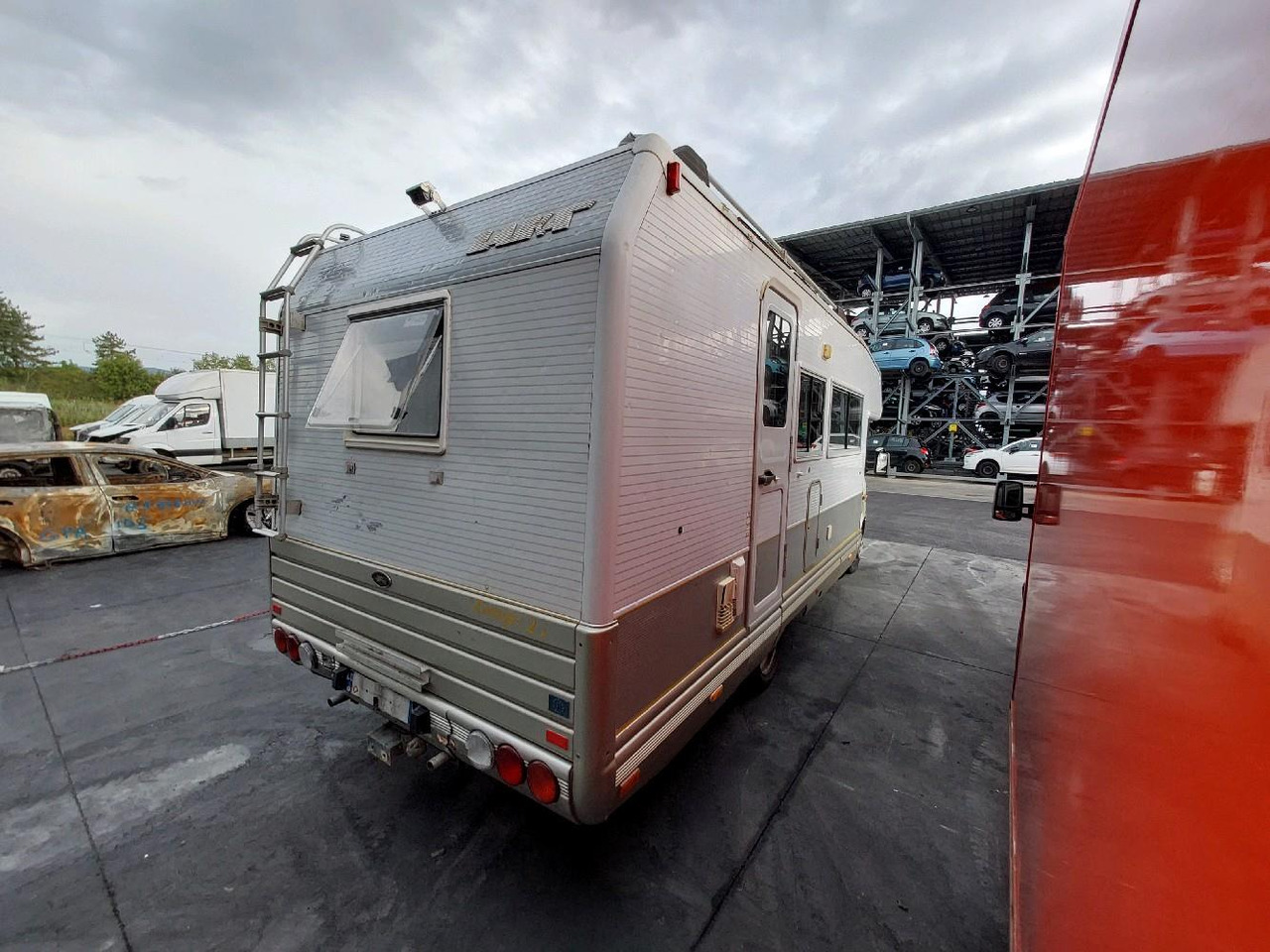 IVECO LAIKA 35.12 CAMPING 122 - Алковен кемпер: снимка 4 IVECO LAIKA 35.12 CAMPING 122 - Алковен кемпер: снимка 4