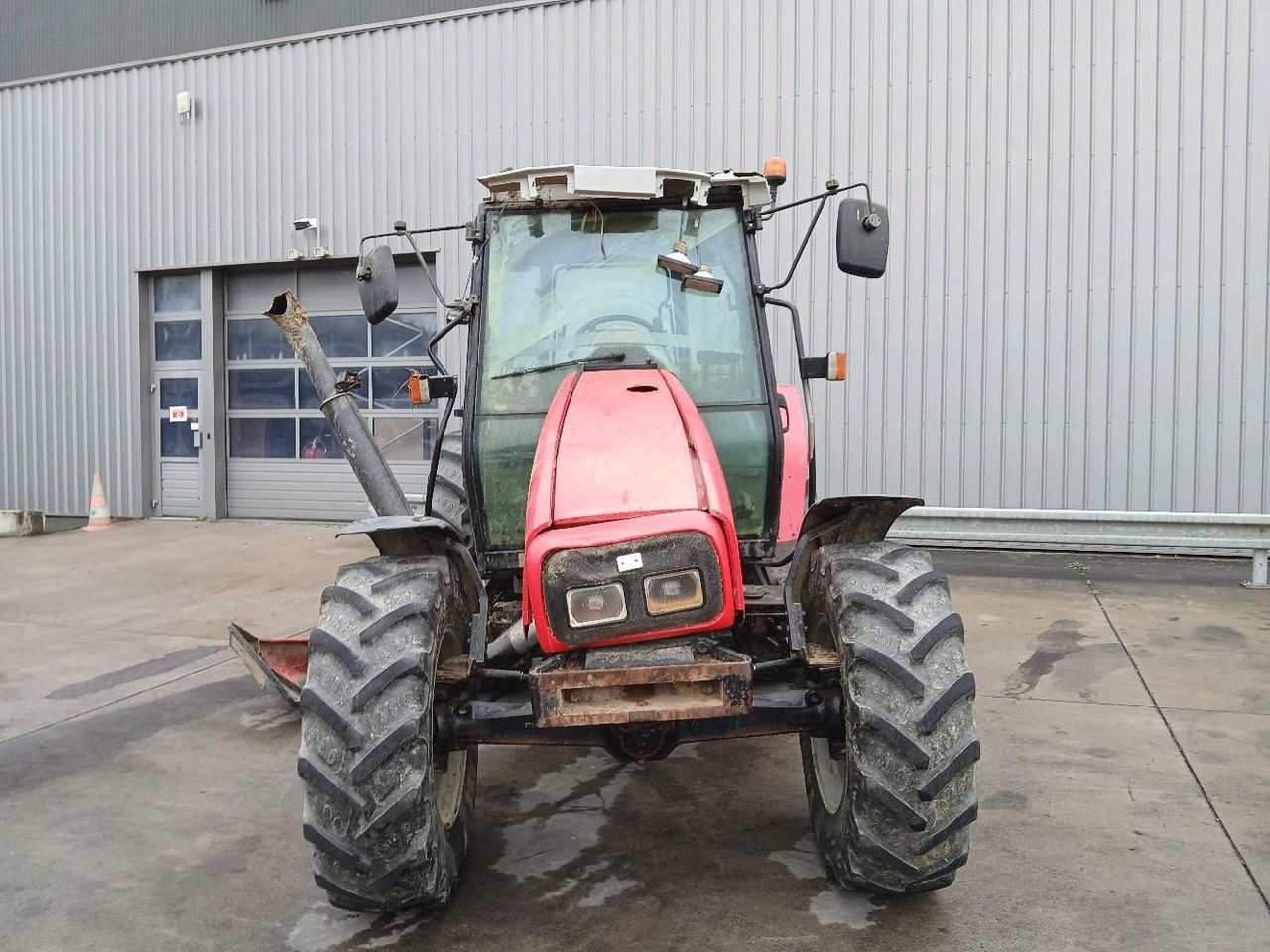 MASSEY FERGUSON 6245 - Трактор: снимка 2 MASSEY FERGUSON 6245 - Трактор: снимка 2