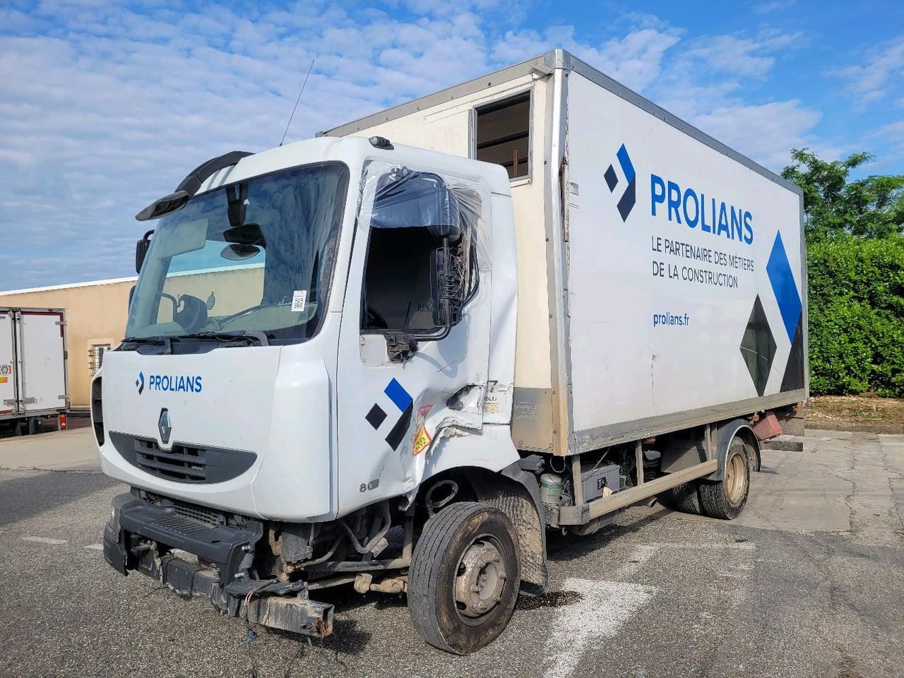 Камион фургон RENAULT MIDLUM 180 DXL: снимка 9 Камион фургон RENAULT MIDLUM 180 DXL: снимка 9